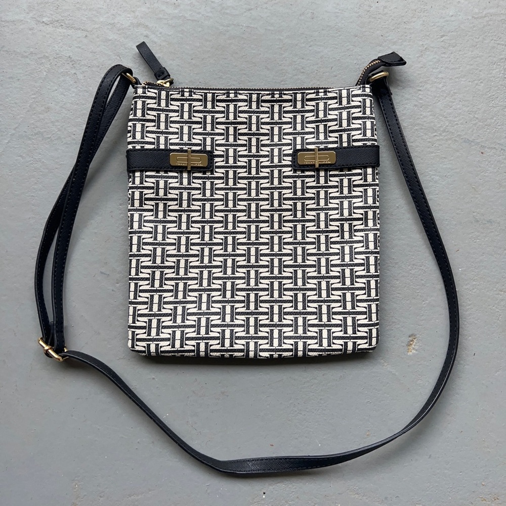 Tommy Hilfiger crossbody bag